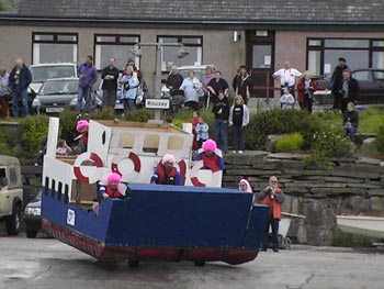 Orkney Fairies getting ready to race